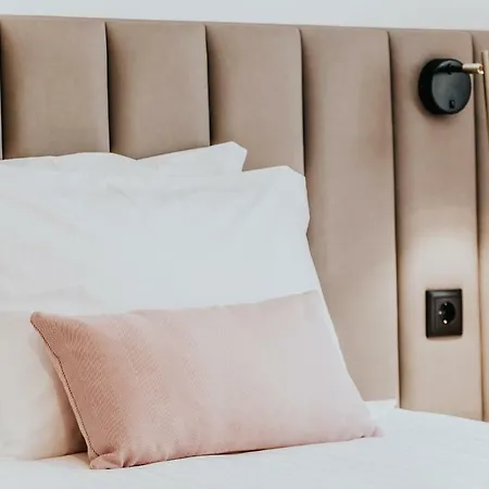 Apartment Calacatta Housing *