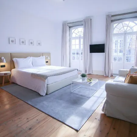 Calacatta Housing * Porto